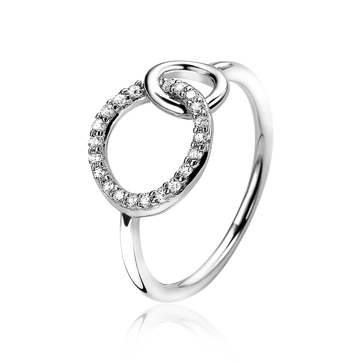 Ring aus Silber mit zwei verbundenen Kreisen, einer besetzt mit klaren Zirkonia-Steinen