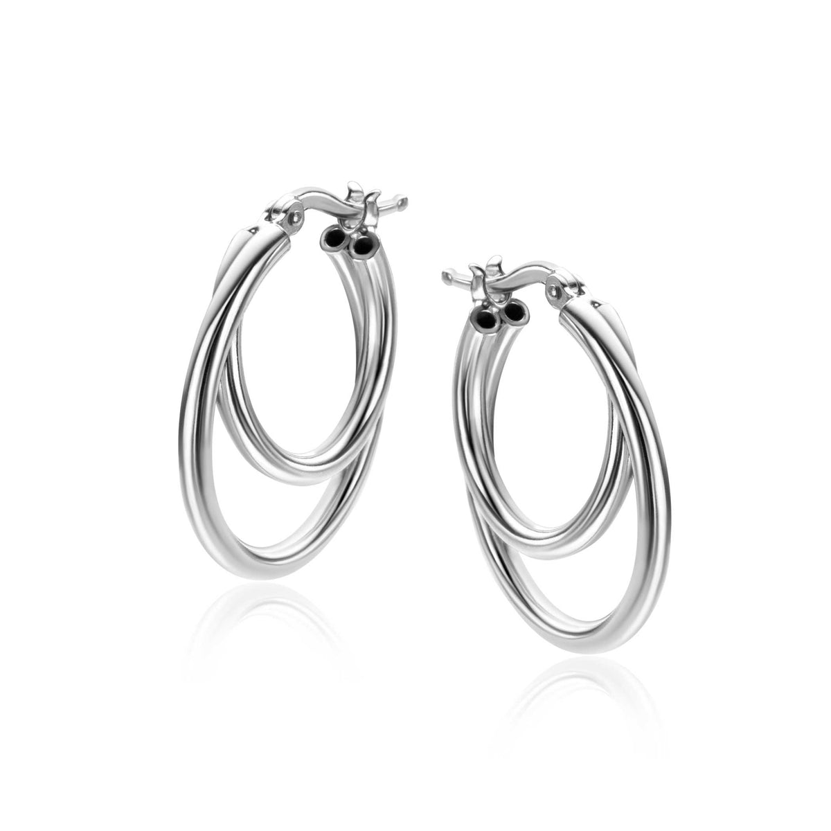 Zwei silberne Creolen mit doppeltem Ringdesign und Klappverschluss