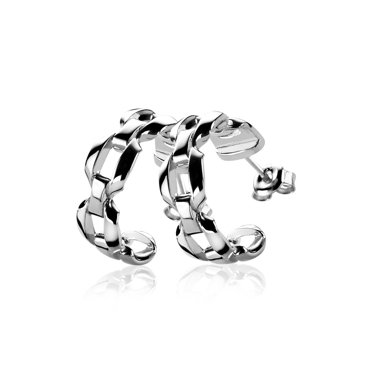 Ohrringe aus Silber mit einem modernen Kettenmuster und glänzender Oberfläche
