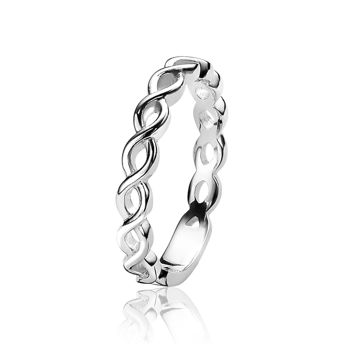 Ring aus Silber mit geschwungenem Design und offenen Elementen