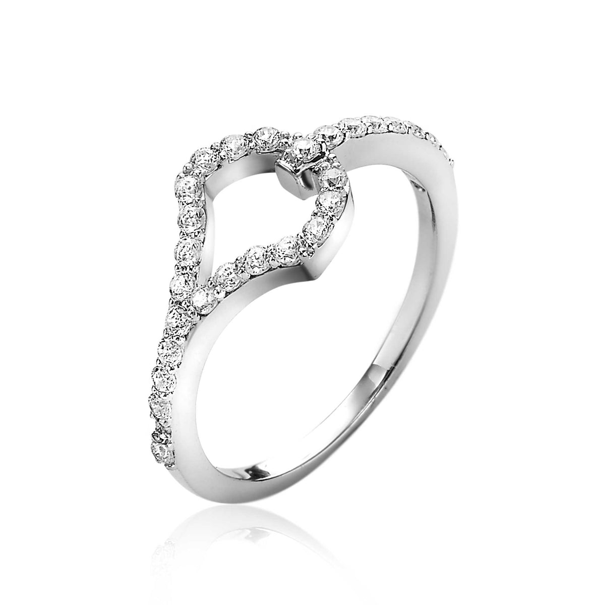 Ring aus Silber mit funkelnden Zirkonia-Steinen in Herzform