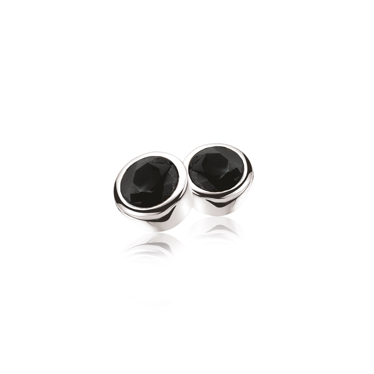 Ohrstecker aus Silber mit schwarzem Edelstein und runder Form