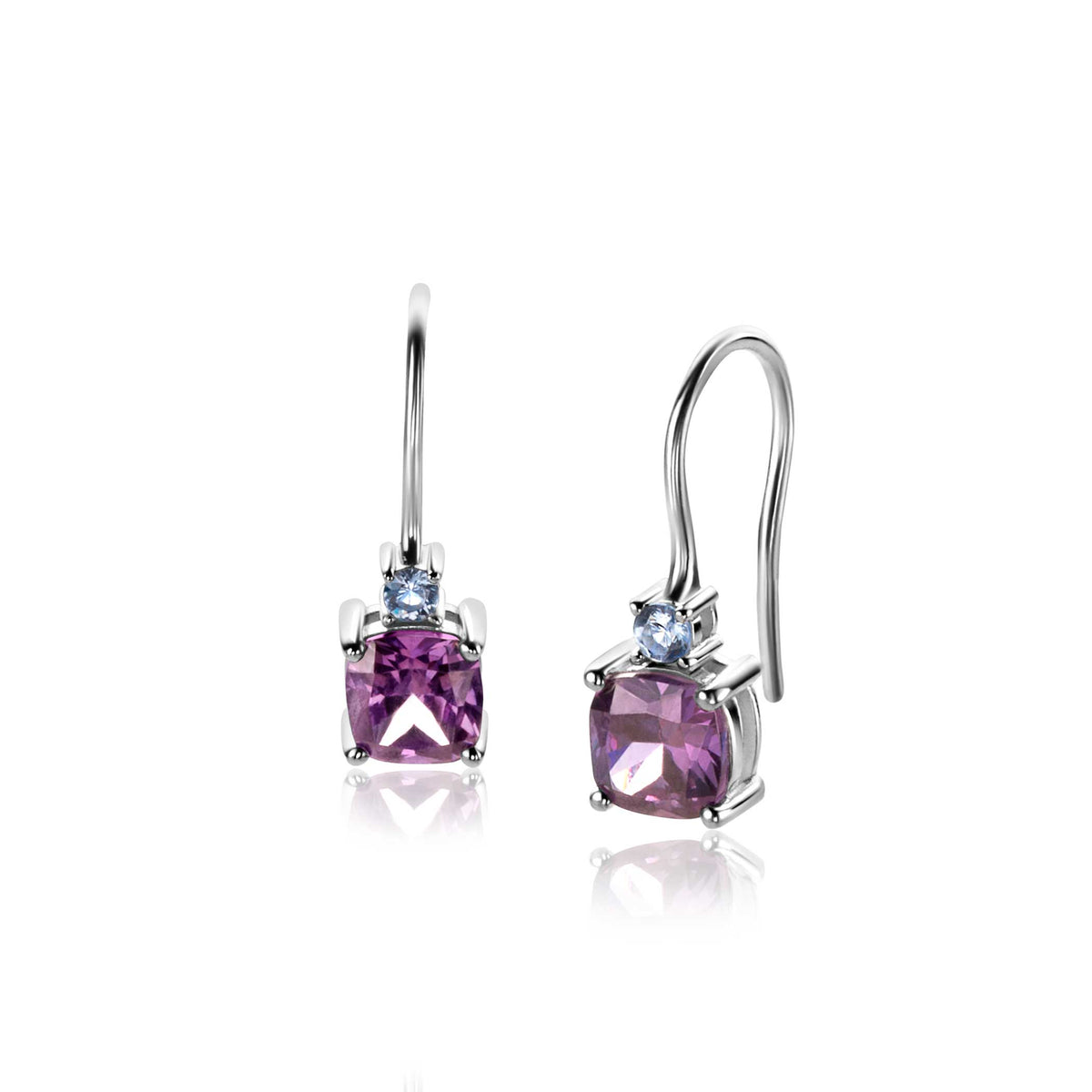 Ohrringe aus Silber mit lila und blauen Edelsteinen