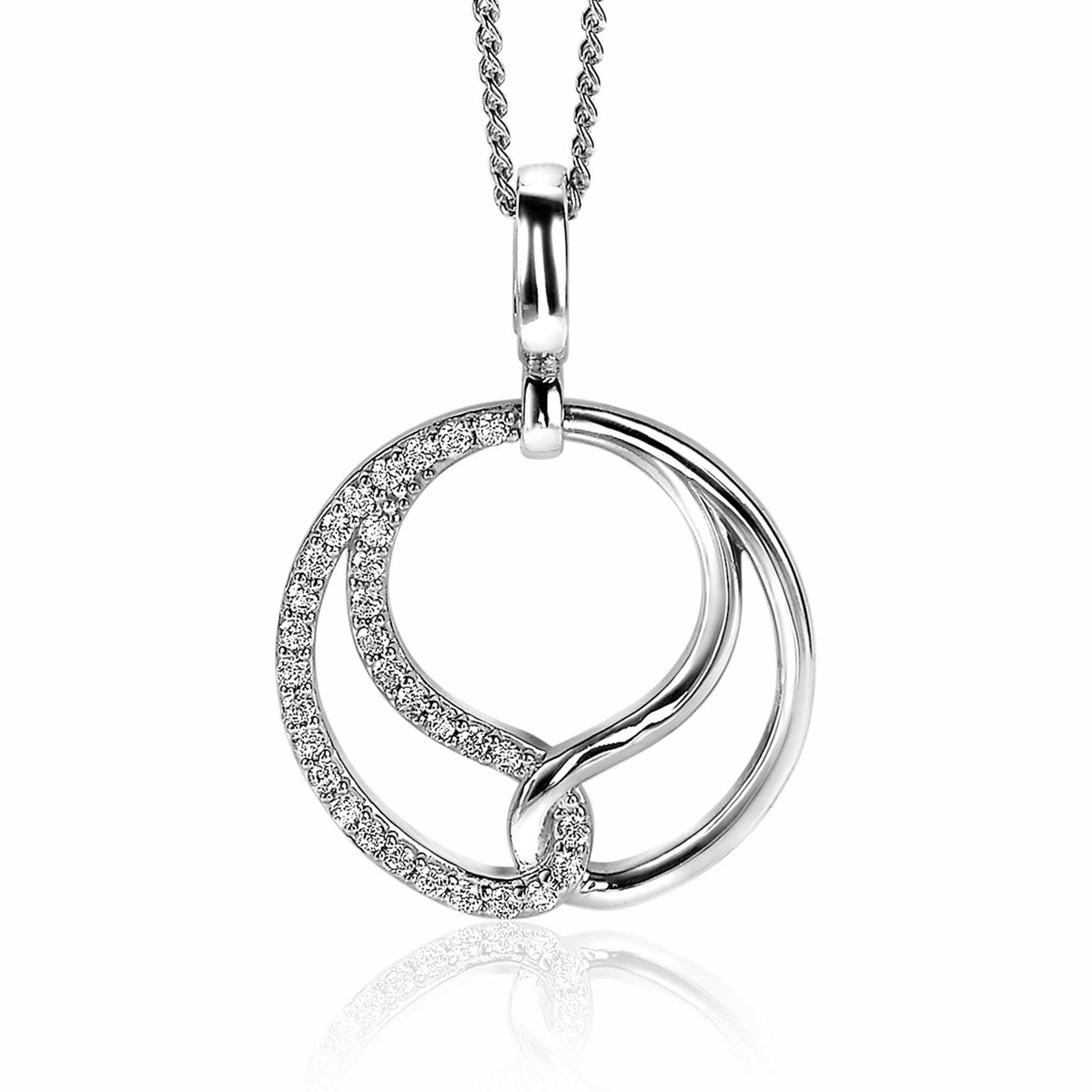 Hänger aus Silber mit zwei ineinander verschlungenen Ringen, einer mit klaren Zirkonia.