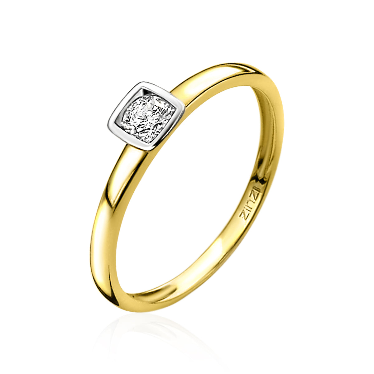 Ring aus Gold mit quadratischem Zirkonia-Stein in der Fassung