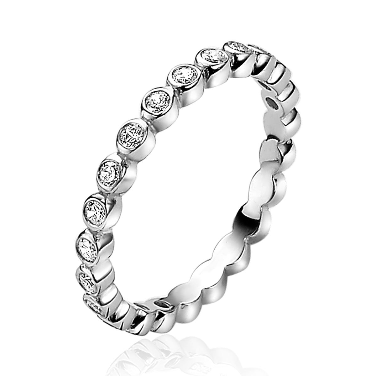 Ring aus Silber mit runden Zirkonia-Steinen in einer durchgehenden Reihe
