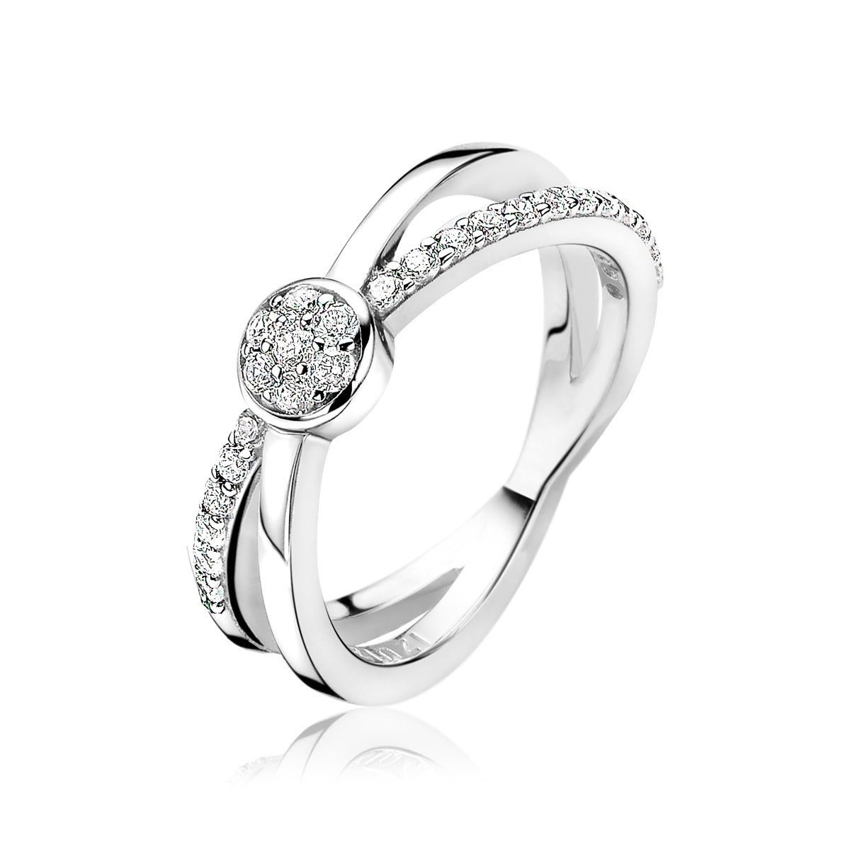 Ring aus Silber mit funkelndem Zirkonia und geschwungenem Design